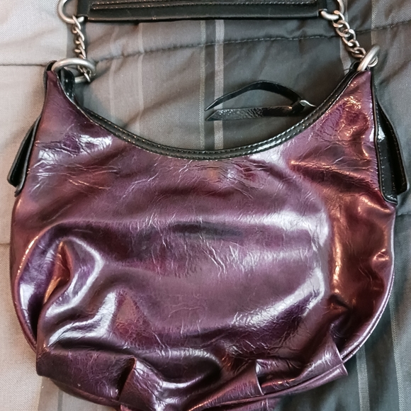 Purple Simply Vera Handbag 👜 💜 - Picture 2 of 13